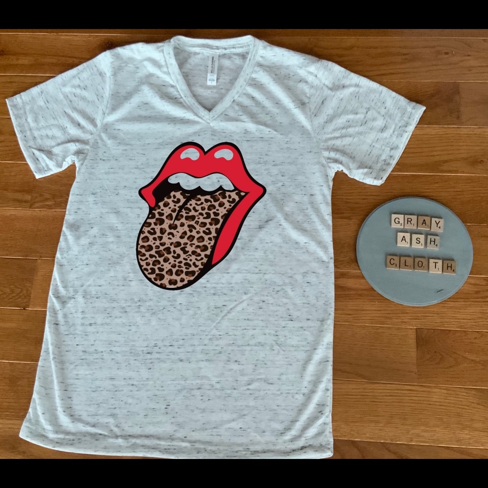 Leopard print mouth tongue shirt. NEW
